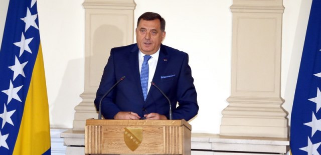 Dodik: "Nadam se da æe se Tramp vratiti na vlast"