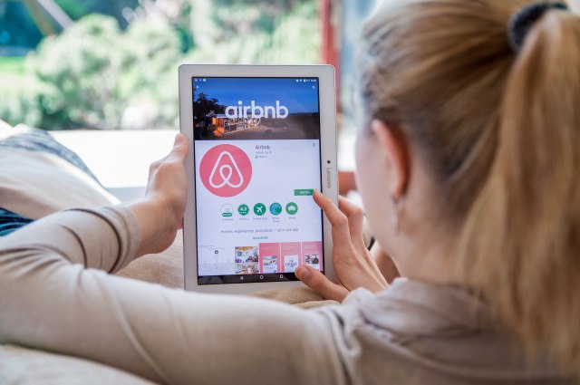 Airbnb zabranio zabave u iznajmljenom smeštaju