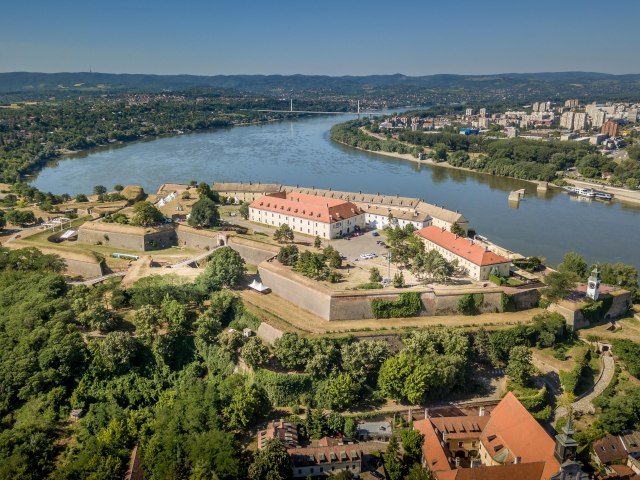 Besplatne ture obilaska Novog Sada i Petrovaradinske tvrđave počinju u sredu