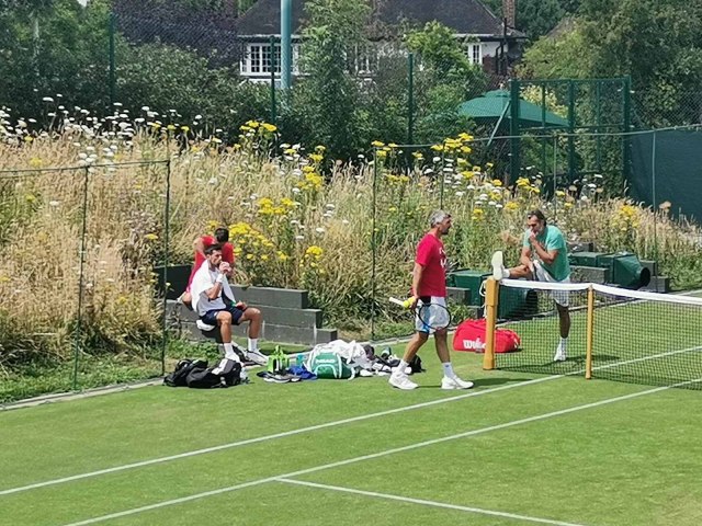 Nepristojna ponuda, ko se 