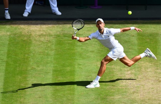 Novak drugi po nizu titula na Vimbldonu u Open eri