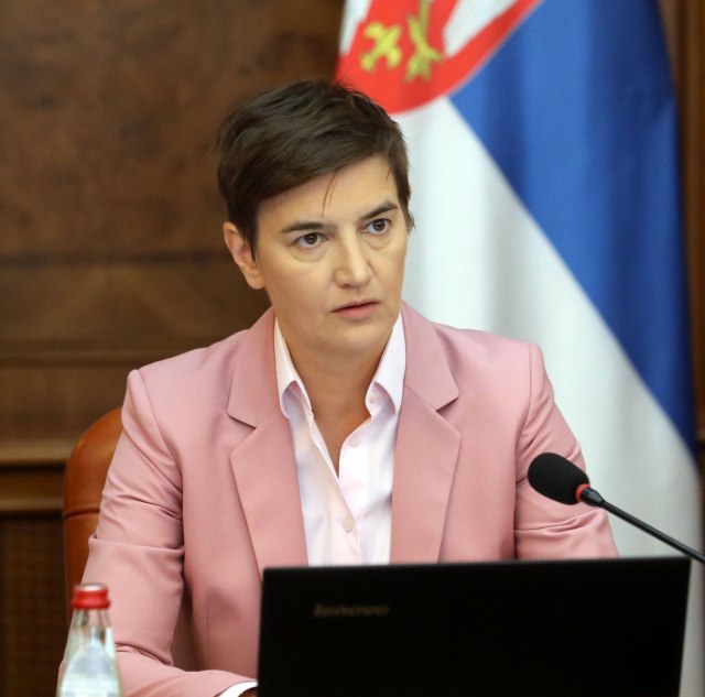 Brnabiæ: "Da podsetim na još jednu laž"