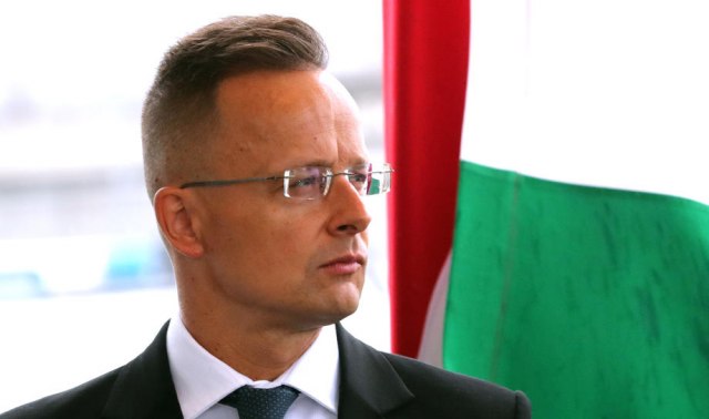 Mađarska sumnja – 