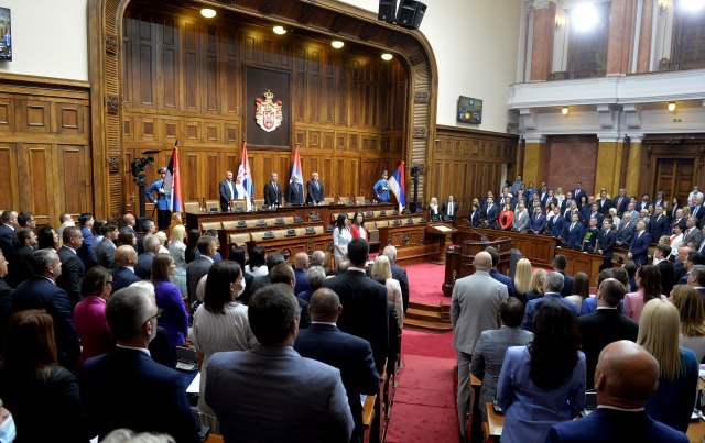 Mandate confirmed for all MPs, Serbian Parliament constituted VIDEO