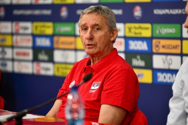 Pešić: Na početku priprema je najbolje, posle ide ono – 