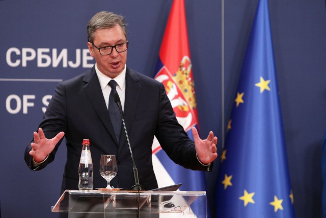 Vučić objavio video: Teška sedmica za nama VIDEO
