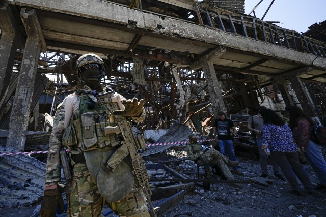 SAD huškaju Ukrajinu protiv Rusije? "Već deset godina 'hrane' Kijev oružjem"