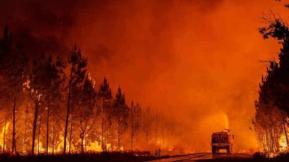 Ogroman požar u jugozapadnom delu Francuske/EPA