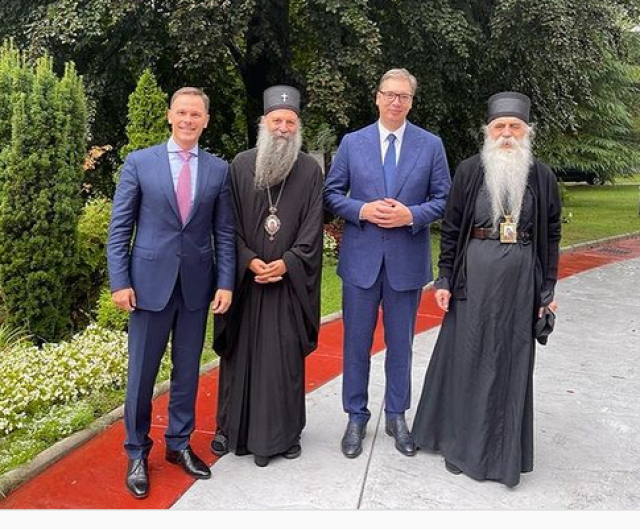 Vučić i Mali se sastali sa patrijarhom Porfirijem i episkopom Irinejom FOTO
