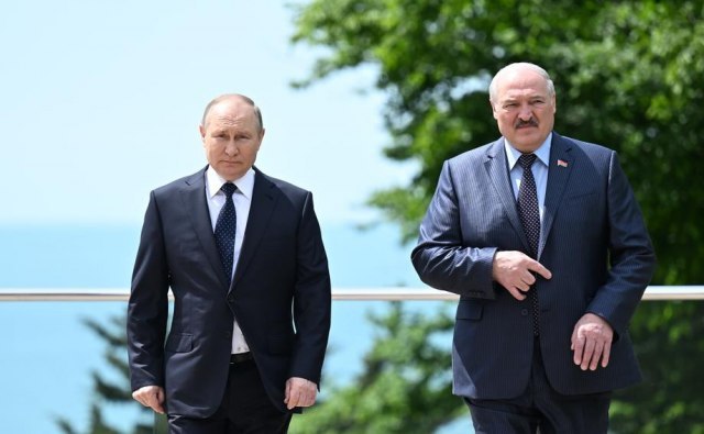Lukashenko turned his back on Putin?