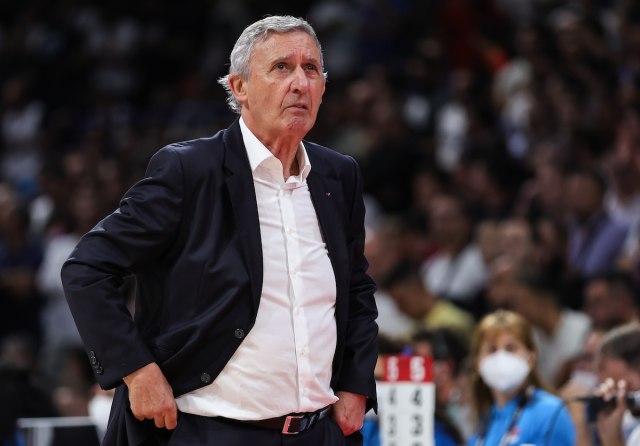 Pešić: Vi ste tu da palite masu, ali nemojte da mi izvrćete reči