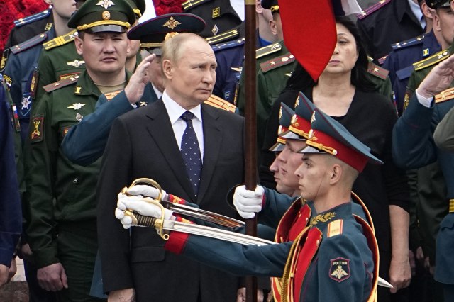 Putin upozorio: "Poèeli su da stvaraju antirusku enklavu, zato..."