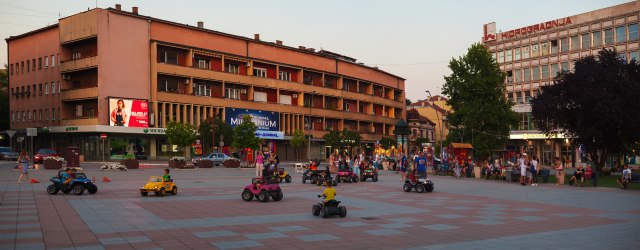 Grupa Smak na gradskom trgu u Čačku 9. septembra