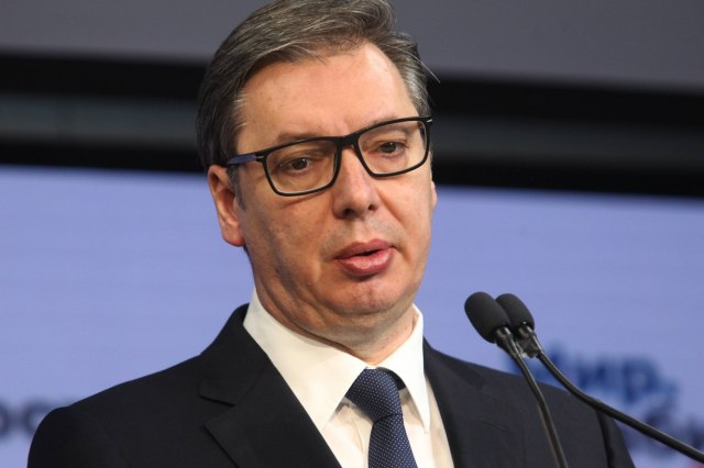 Šta je ruski ambasador preneo Vučiću