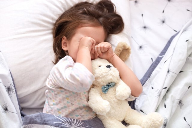 Najčešći uzročnici problema sa spavanjem kod dece