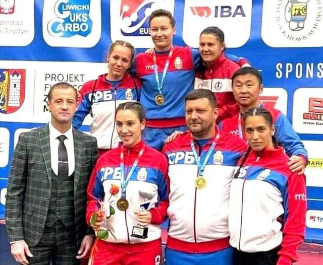 Zlato i srebro za srpske bokserke u Poljskoj