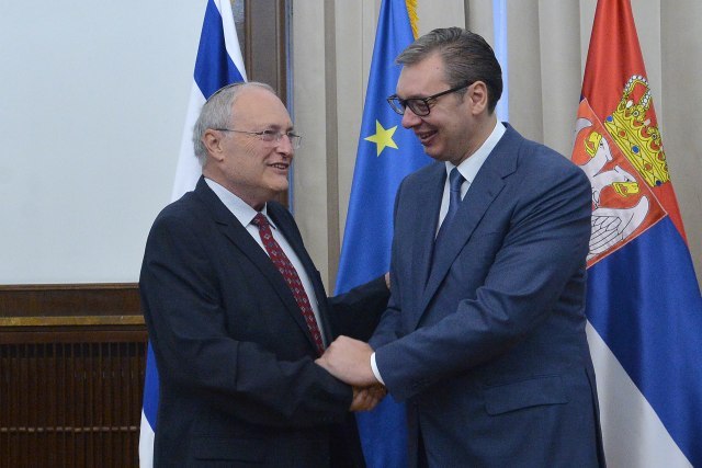 Vučić with Zuroff: An eternal bond in the memory of the crimes against Serbs and Jews