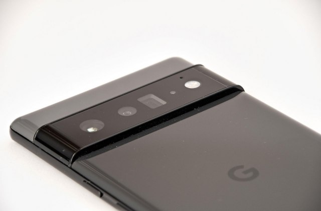 Google priprema iznenaðenje u vidu kompaktnog flegšip telefona