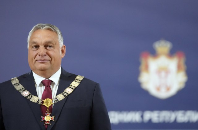 Orban: "Evropa je 'energetski patuljak' u odnosu na Rusiju"