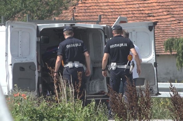 Zadržan u policijskoj stanici: Čačanin isključen iz saobraćaja, dreger pokazao 2,02 promila