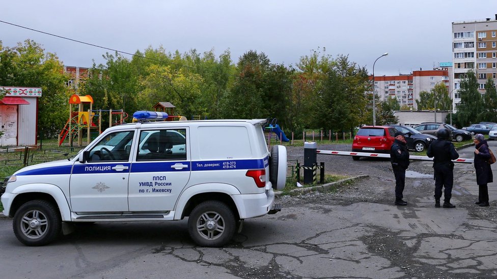 Rusija: Napadaè otvorio vatru u školi, najmanje 17 ubijenih, meðu kojima 11 dece