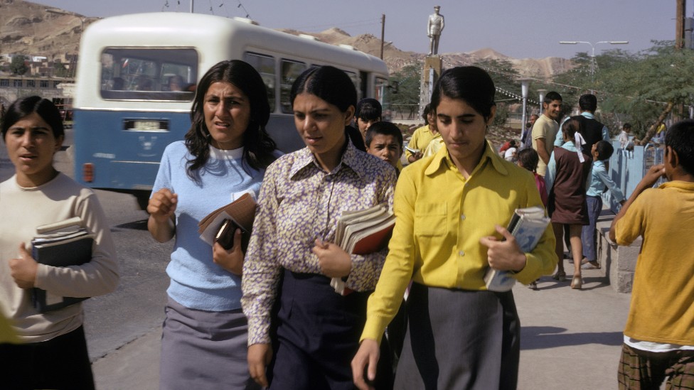 Iran: Kako je izgledao život žena pre Islamske revolucije