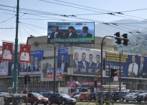 Gde god da u Sarajevu pogledate - izborni plakati i bilbordi/Getty Images