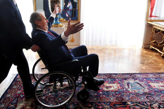 Zeman kreæe u oproštajne posete, stiže i u Srbiju