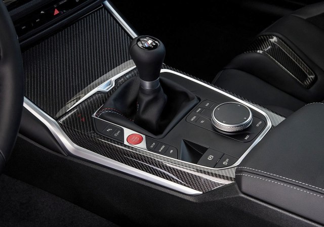 BMW otkrio do kada će zadržati manuelne menjače