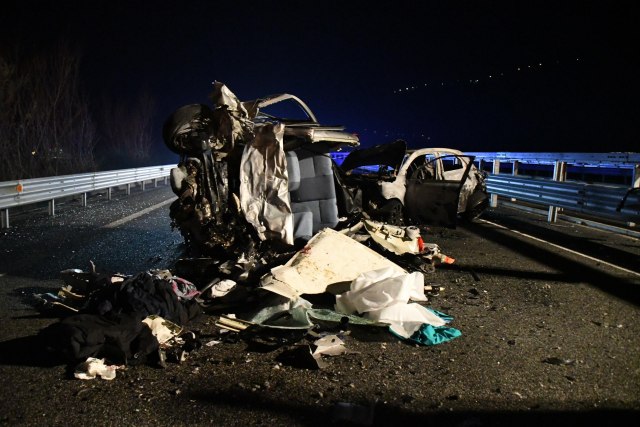 Dve osobe poginule u saobraæajnoj nesreæi kod Zrenjanina