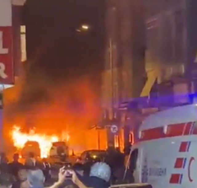 Ipak nije teroristički napad: Zapalio se automobil VIDEO