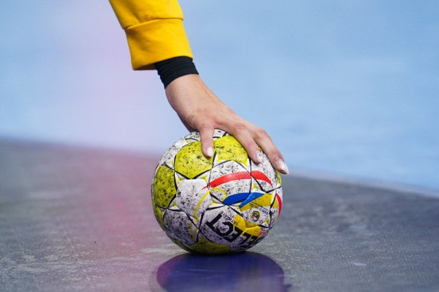 Sramno: Rukometašice Crne Gore proslavile pobedu uz Tompsonove ustaške pesme VIDEO