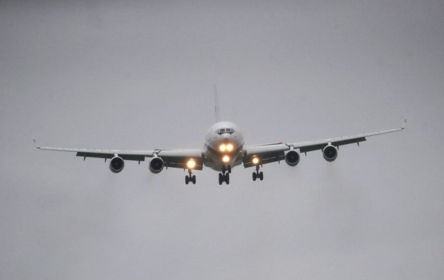 B92.net finds out: Airplane with 188 passengers made an emergency landing in Belgrade