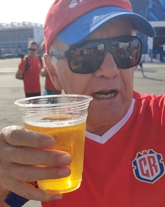 "FIFA mierda, varaju nas za pivo!" VIDEO