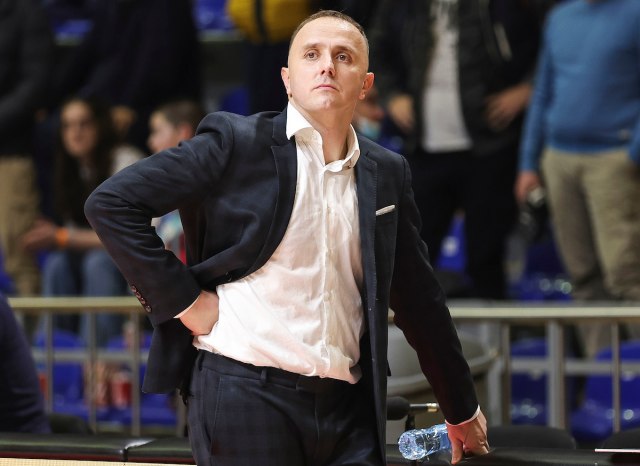 Borac smenio Marinovića