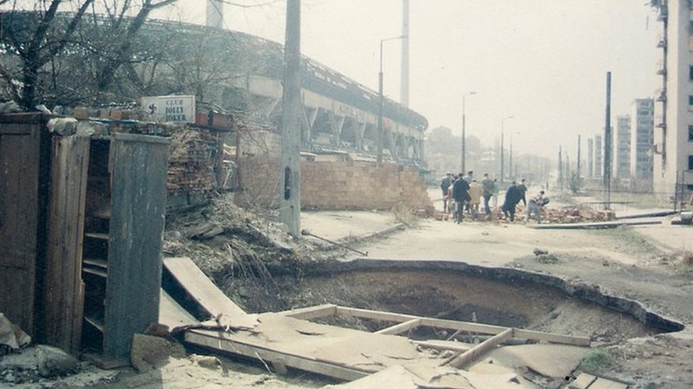 Trideset godina od rata u Bosni i Hercegovini: Kad su Grbavicom umesto lopti leteli meci