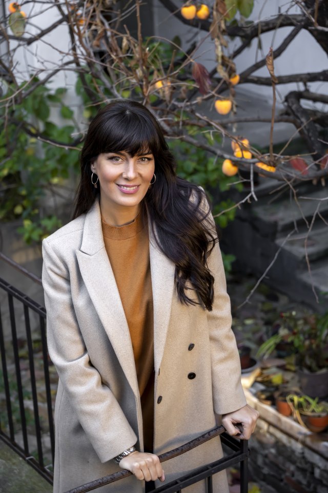 Marija Kilibarda je jedno od najpoznatijih TV lica, a ovako je izgledala kao dete: Poručuju joj da je LEPOTICA OD ROĐENJA (FOTO)