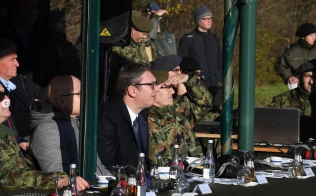 Vuèiæ potvrdio: Putuje u Tiranu