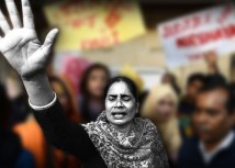 Aša Devi, majka ubijene devojke, uèestvovala je u masovnim protestima u Indiji/Getty Images