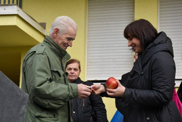 U Šidu uručeni ključevi stanova izbeglicama iz BiH i Hrvatske