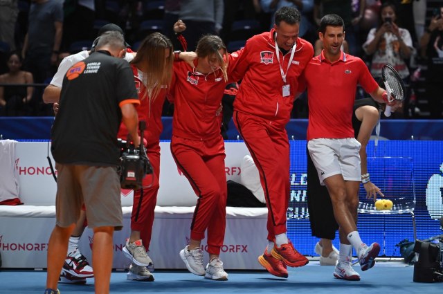 Kolce za kraj: Novak se šalio i pobedio Ofnera