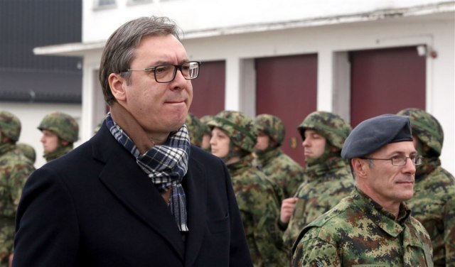 Vučić visits the units between Kraljevo and Raška