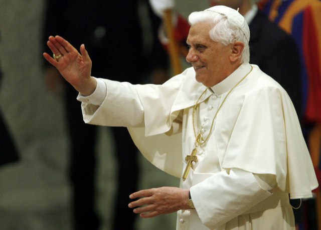 Preminuo bivši papa Benedikt XVI