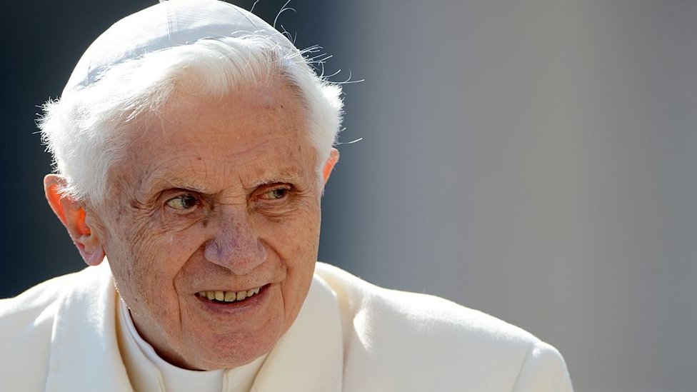Katolièka crkva i Benedikt Šesnaesti: Bivši papa preminuo u 95. godini