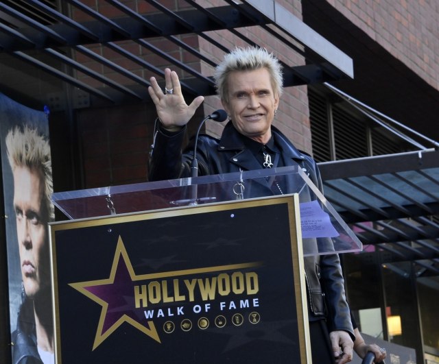 Posle 40 miliona albuma prodatih širom sveta, Bili Ajdol konačno dobio zvezdu na Bulevaru slavnih