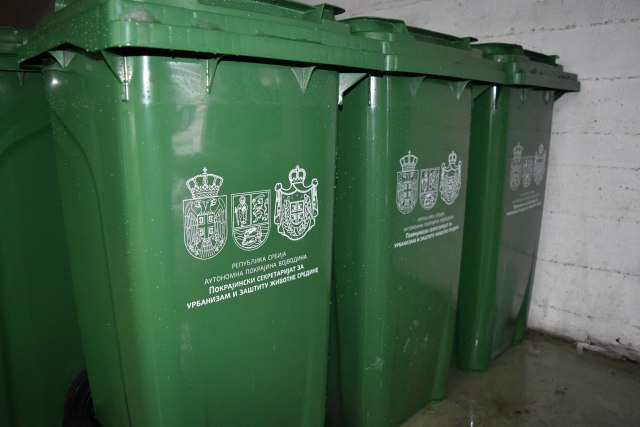 Krenula raspodela opreme za sakupljanje i reciklažu otpada