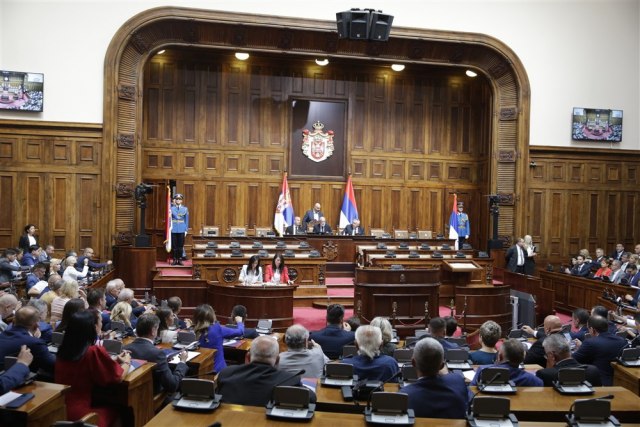 Sednica Skupštine o KiM počinje 2. februara, prisustvuje Vučić