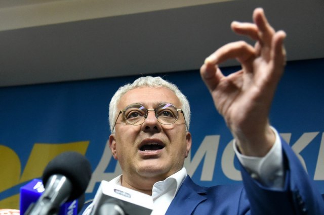 Mandić izlazi na crtu Đukanoviću na predsedničkim izborima