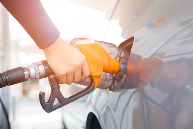 Vozači biraju jeftiniji benzin: Ovo je najpovoljnije gorivo u Francuskoj