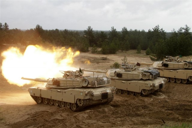 Amerika spremna: Šalju moæne "M1 Abrams"